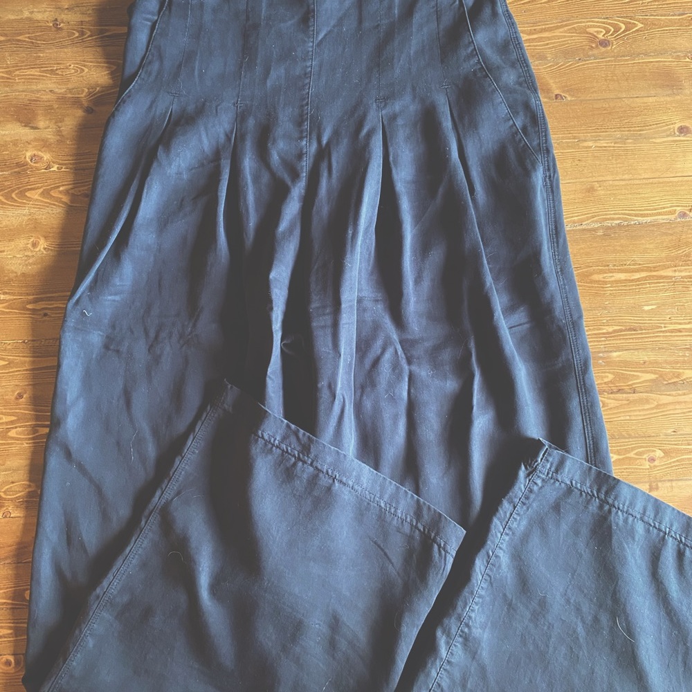 LuluLemon Lyocel Pleated Pant